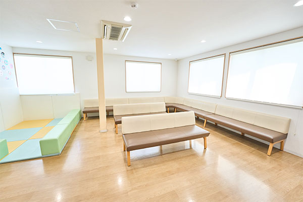 ニキビ跡でお悩みなら、新潟県五泉市の五泉皮ふ科へ