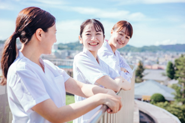 地域の皆様に寄り添う「かかりつけ皮膚科」で、一緒に働きませんか？